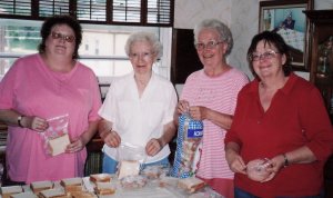 Sandwich Volunteers